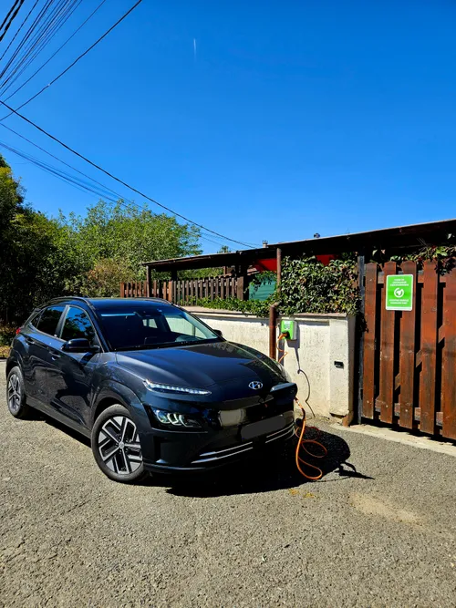 GigaCharger Charging Station